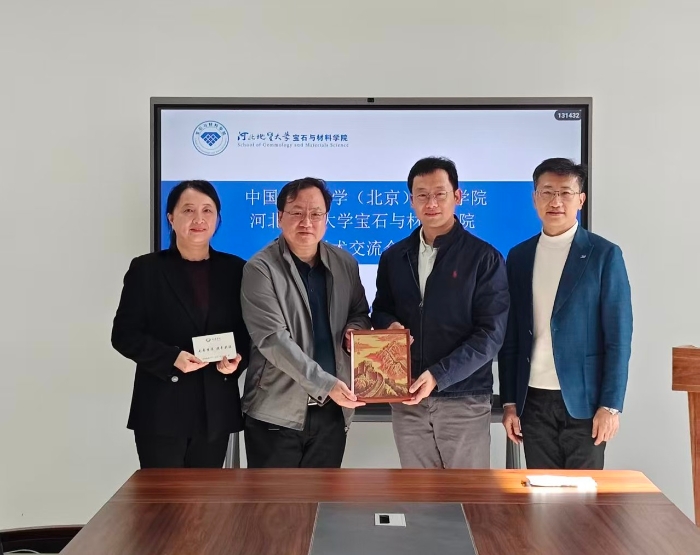 b28d6f98f5435ba68ef1354dd07bff7